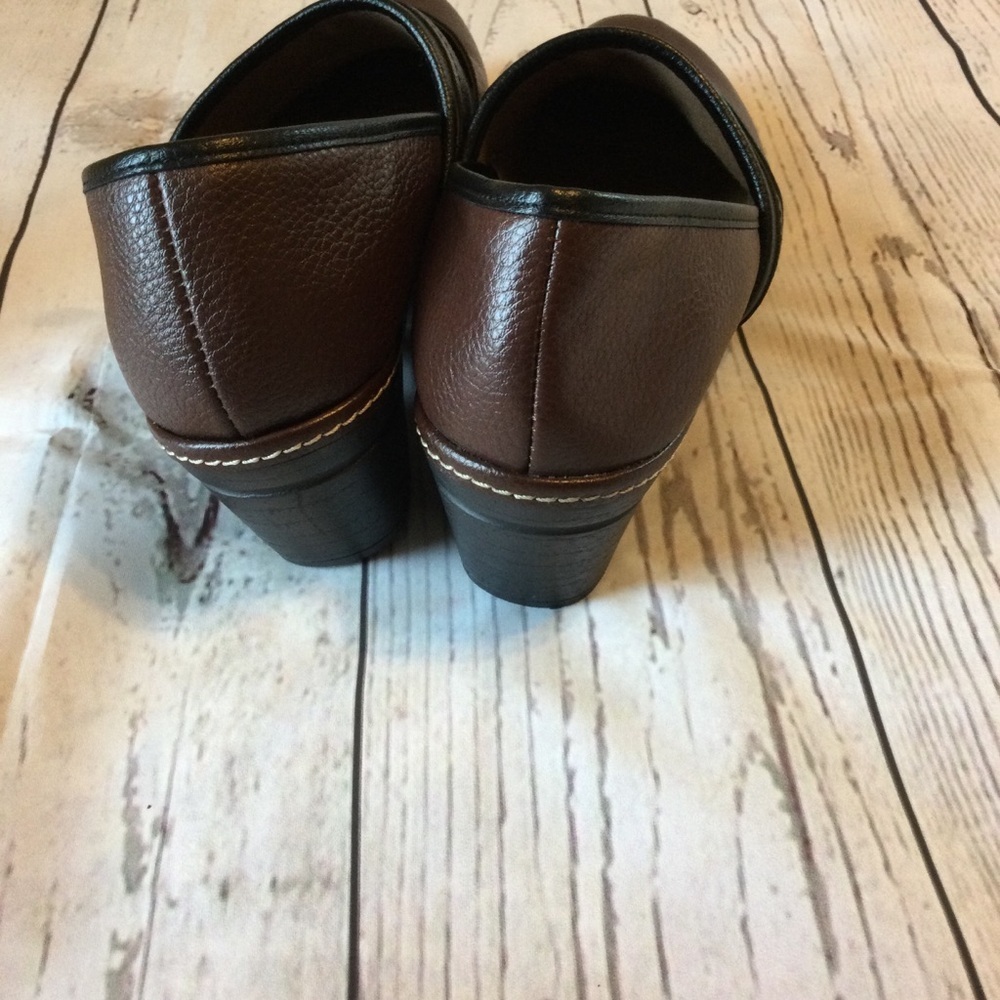 Thom McAn New Brown and Black Women's Dress Casual Loafers Slip On Size Womens 9 - Picture 6 of 8